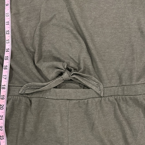 EUC Love, Fire Olive Green Romper Size Large - Picture 6 of 10